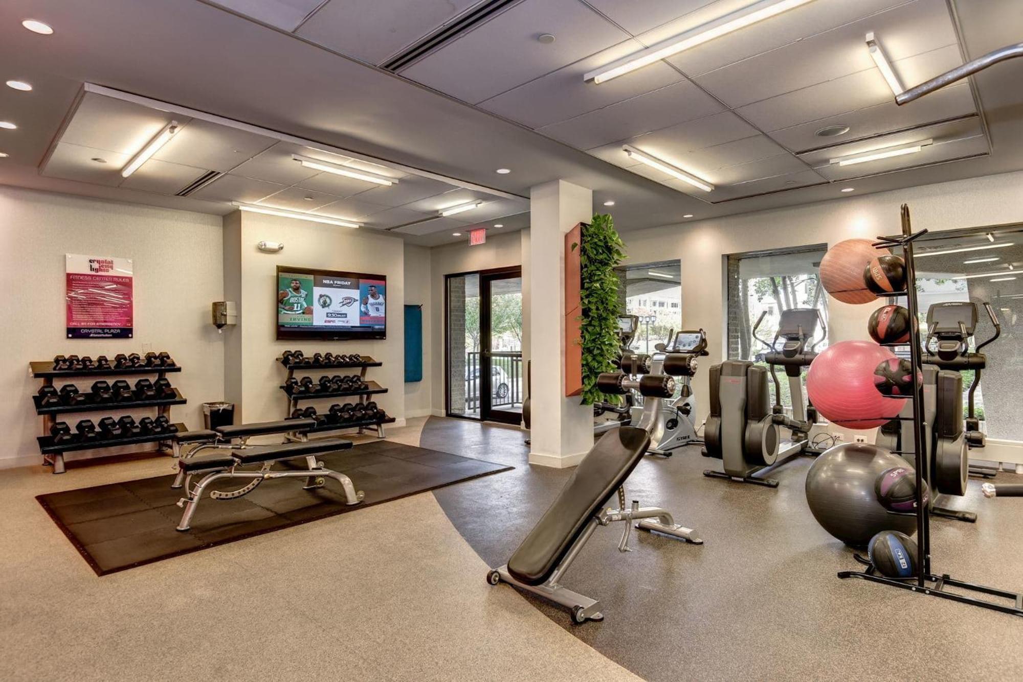 Apartment At Crystal City With Gym อาร์ลิงตัน ภายนอก รูปภาพ